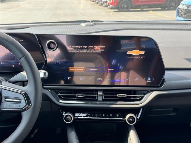 2026 Chevrolet Equinox EV 3RS photo 8
