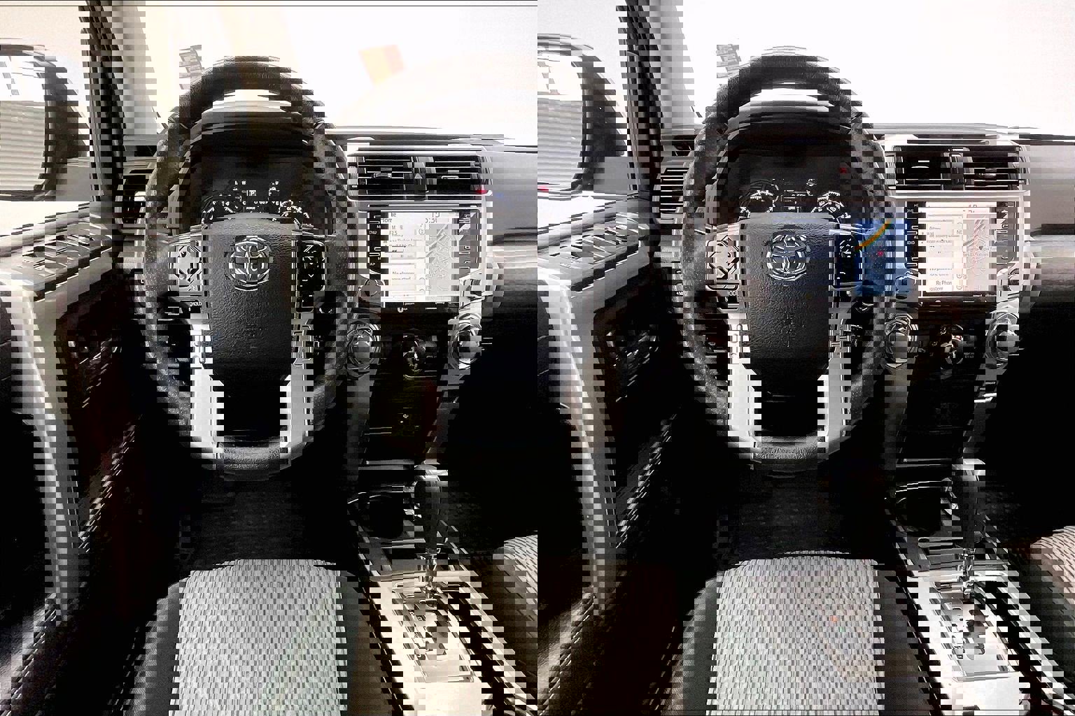 2024 Toyota 4Runner SR5 photo 3