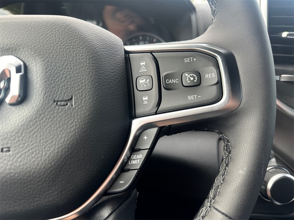 2025 Ram 1500 Big Horn Lone Star photo 29