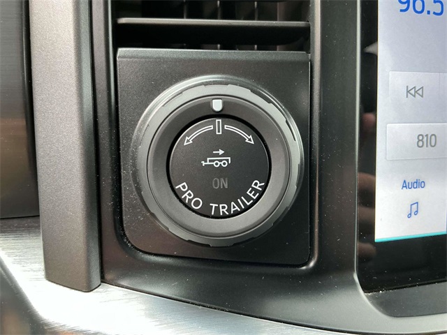2022 Ford F-150 Lariat photo 19