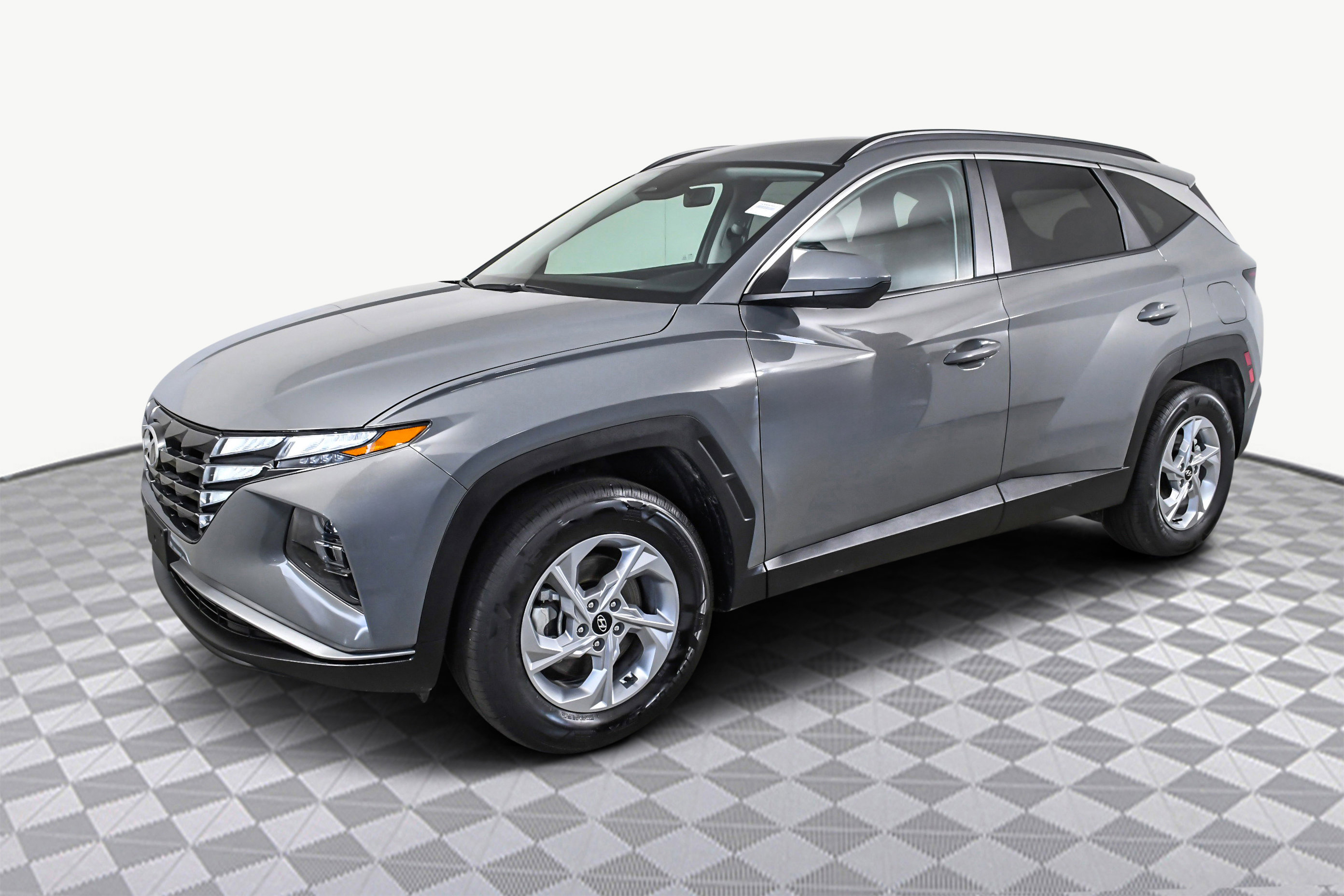 2024 Hyundai Tucson SEL Sport photo 3