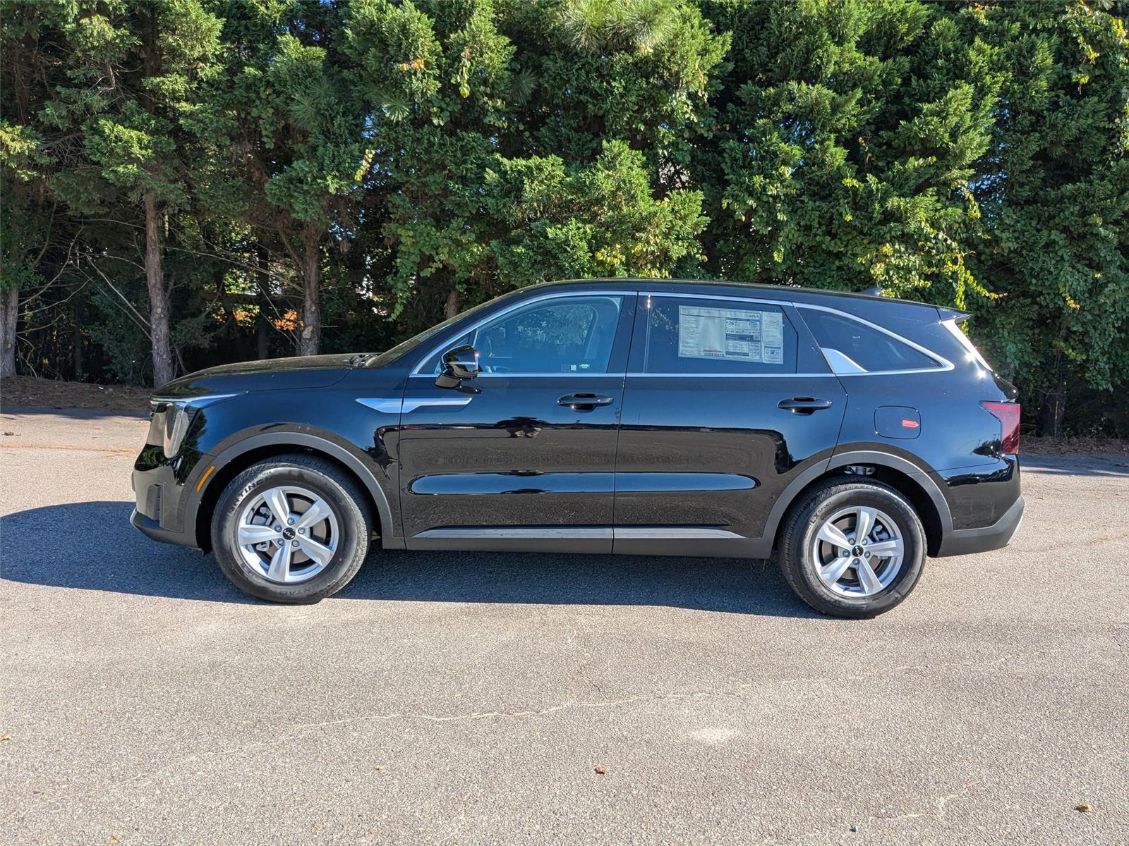 2026 Kia Sorento LX photo 10