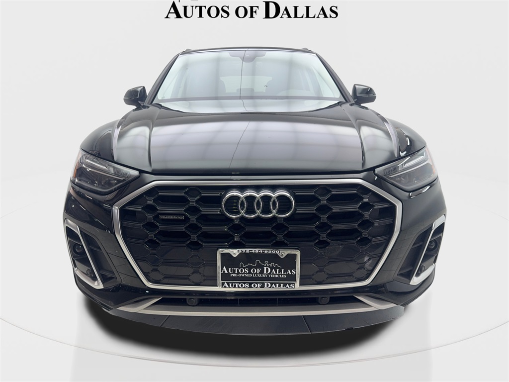 2022 Audi Q5 45 S line Premium photo 2