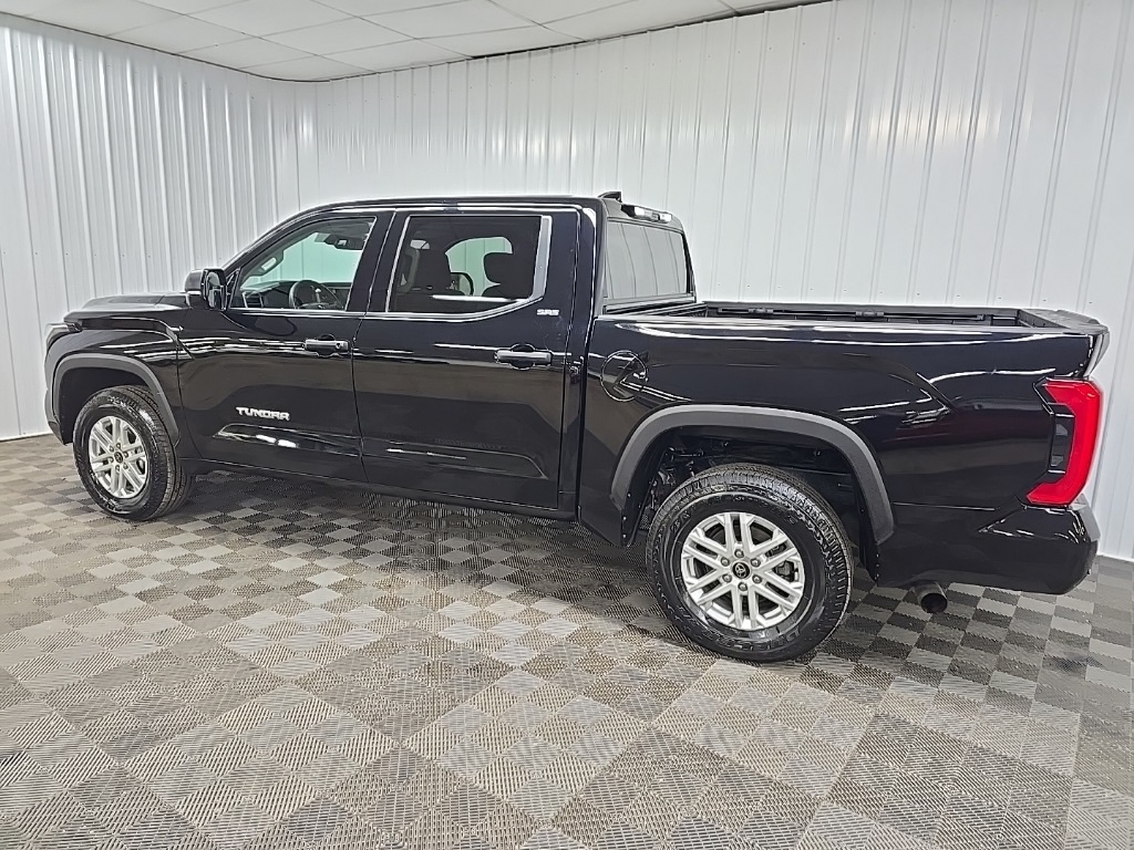 2022 Toyota Tundra SR5 photo 4