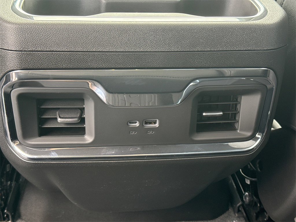 2026 Gmc Sierra Elevation photo 31