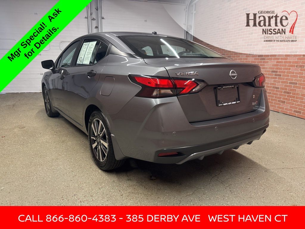 2024 Nissan Versa 1.6 S photo 4