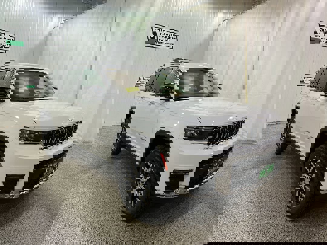 2025 Jeep Grand Cherokee L Limited's photo