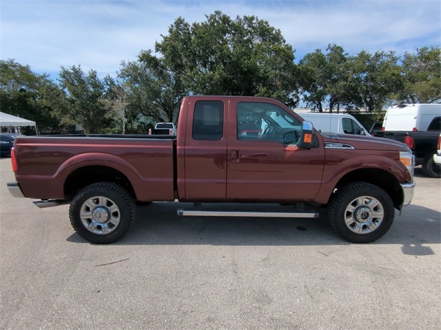 2016 Ford F-350 Lariat photo 4