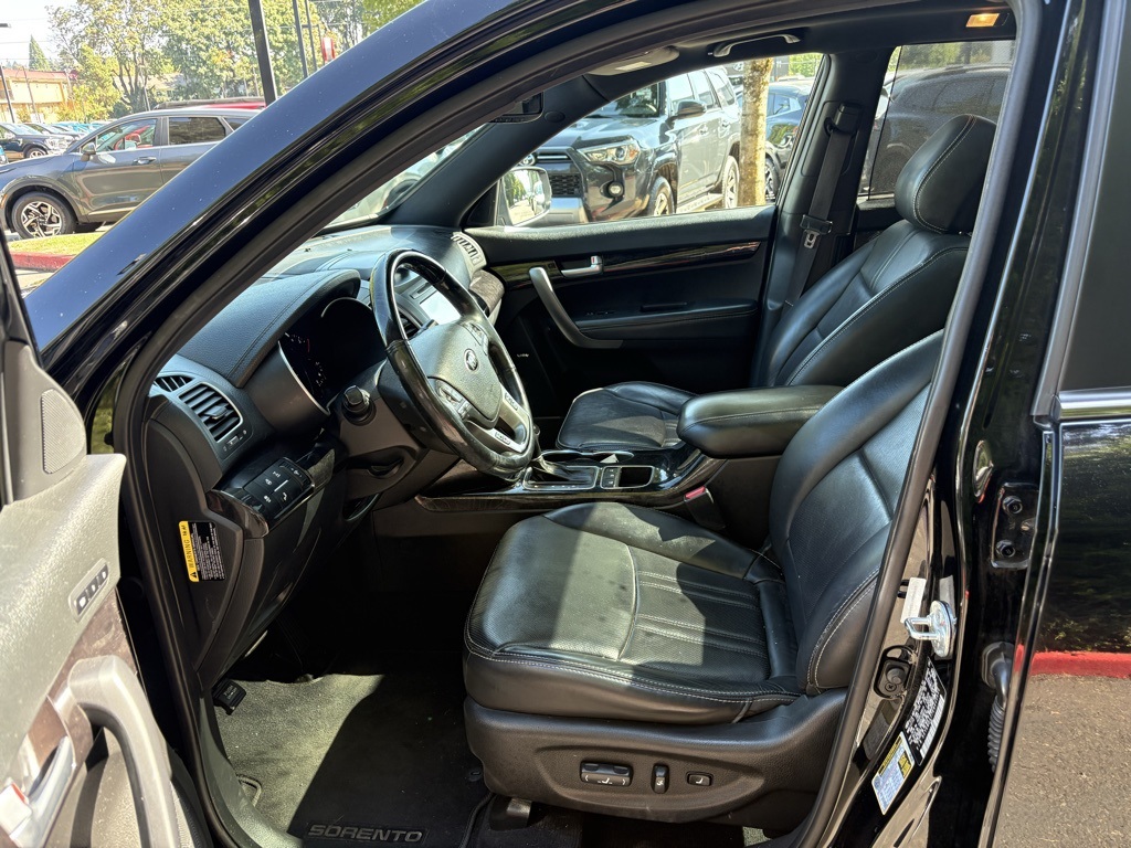 2014 Kia Sorento Limited V6 photo 10