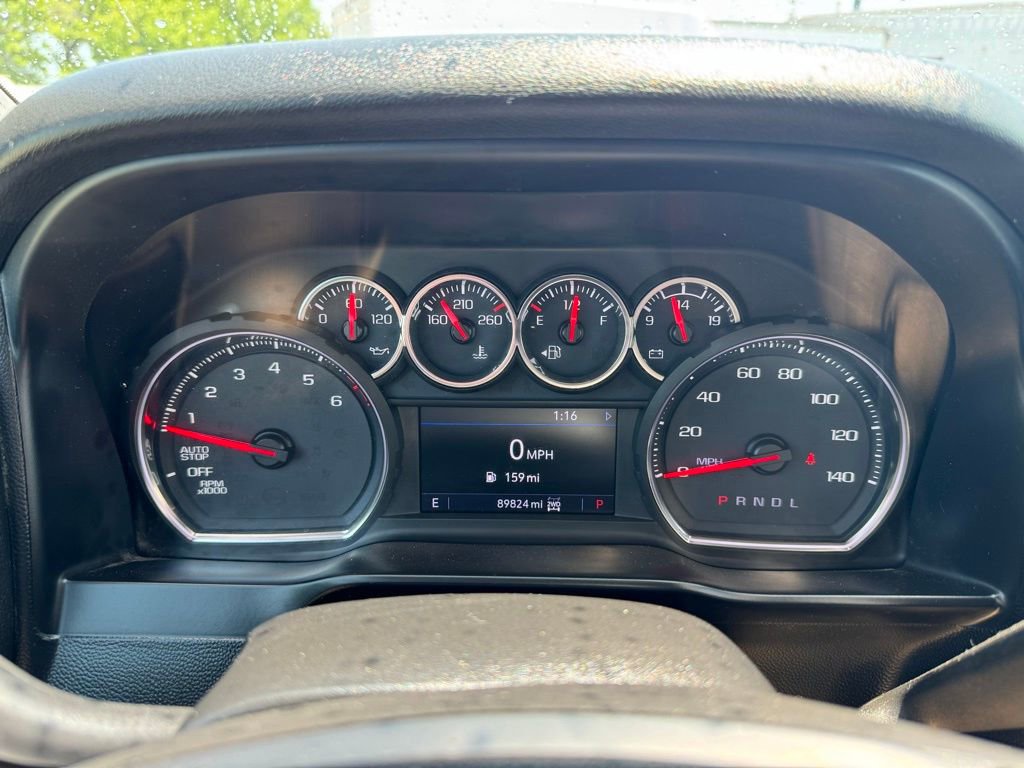 2020 Chevrolet Silverado 1500 LT photo 2