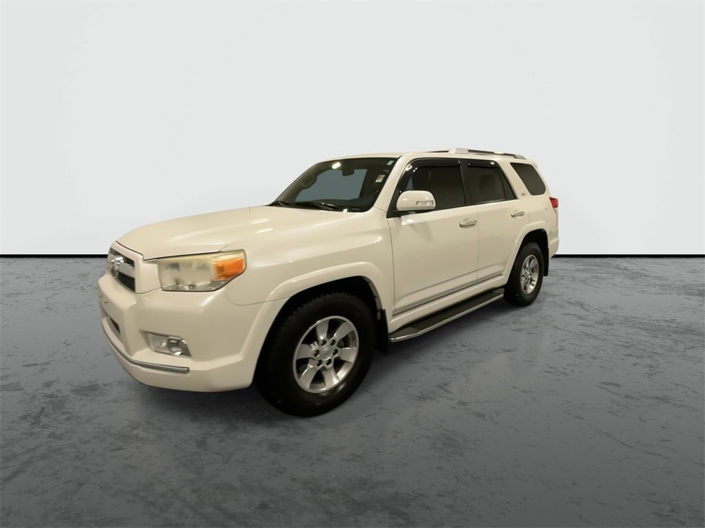 2013 Toyota 4Runner SR5 photo 4