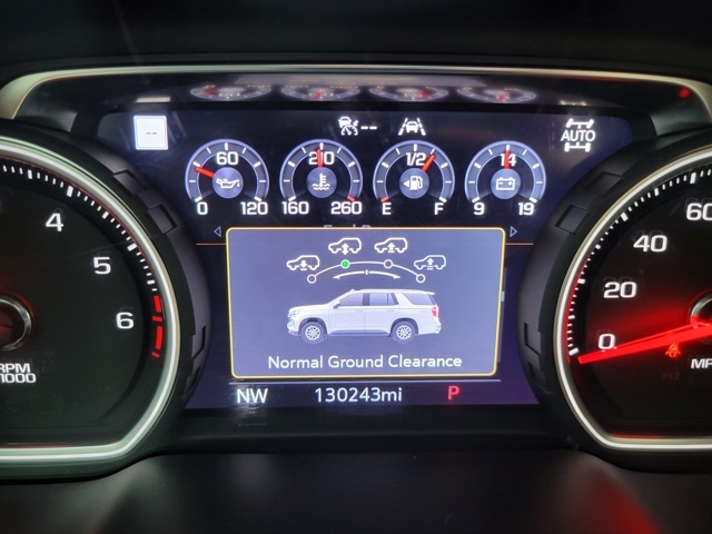 2021 Chevrolet Suburban High Country photo 33