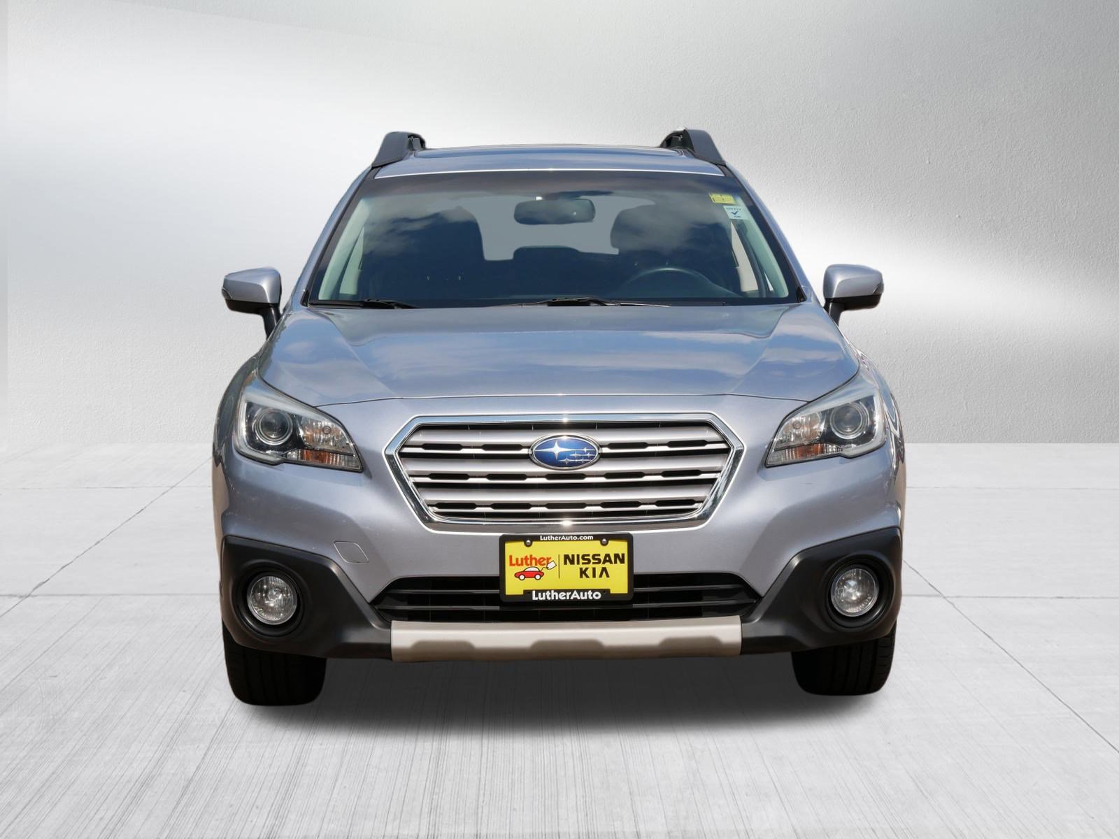 Used 2015 Subaru Outback Limited with VIN 4S4BSBLCXF3219586 for sale in Inver Grove, Minnesota