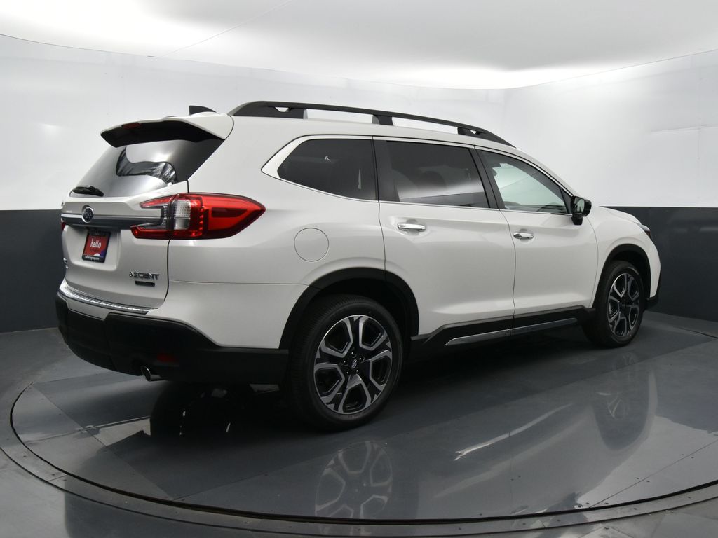 2025 Subaru Ascent Touring photo 25