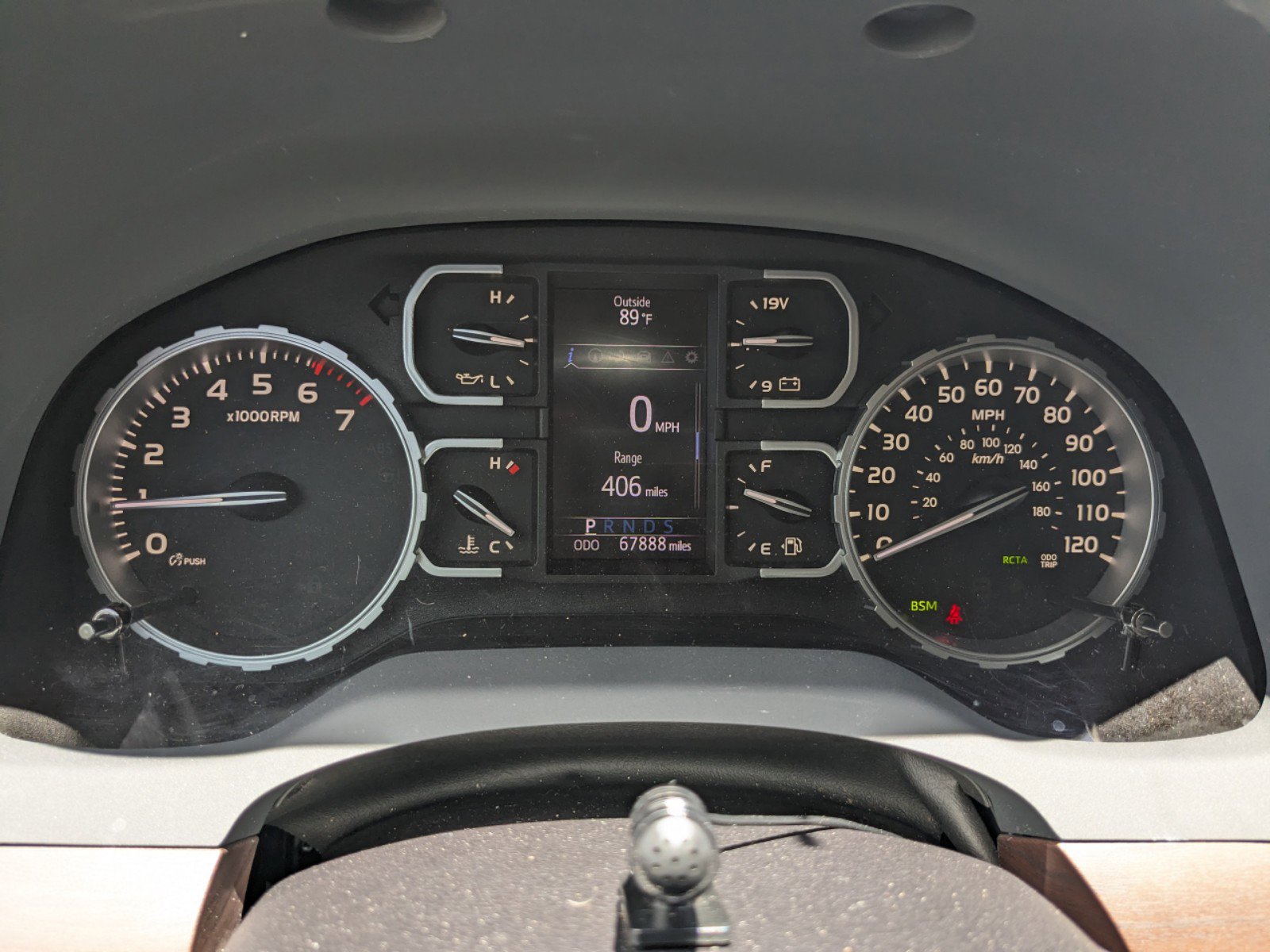 2019 Toyota Tundra Limited photo 23
