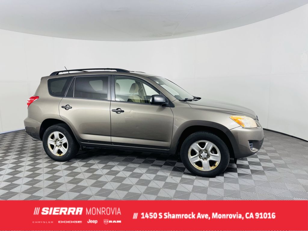 Used 2009 Brown Toyota Base image 1
