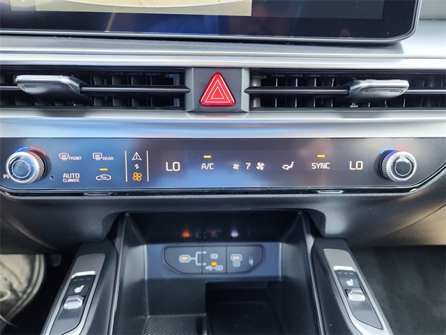 2026 Kia Sorento EX photo 21