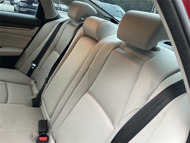 2021 Honda Accord Hybrid EX photo 9