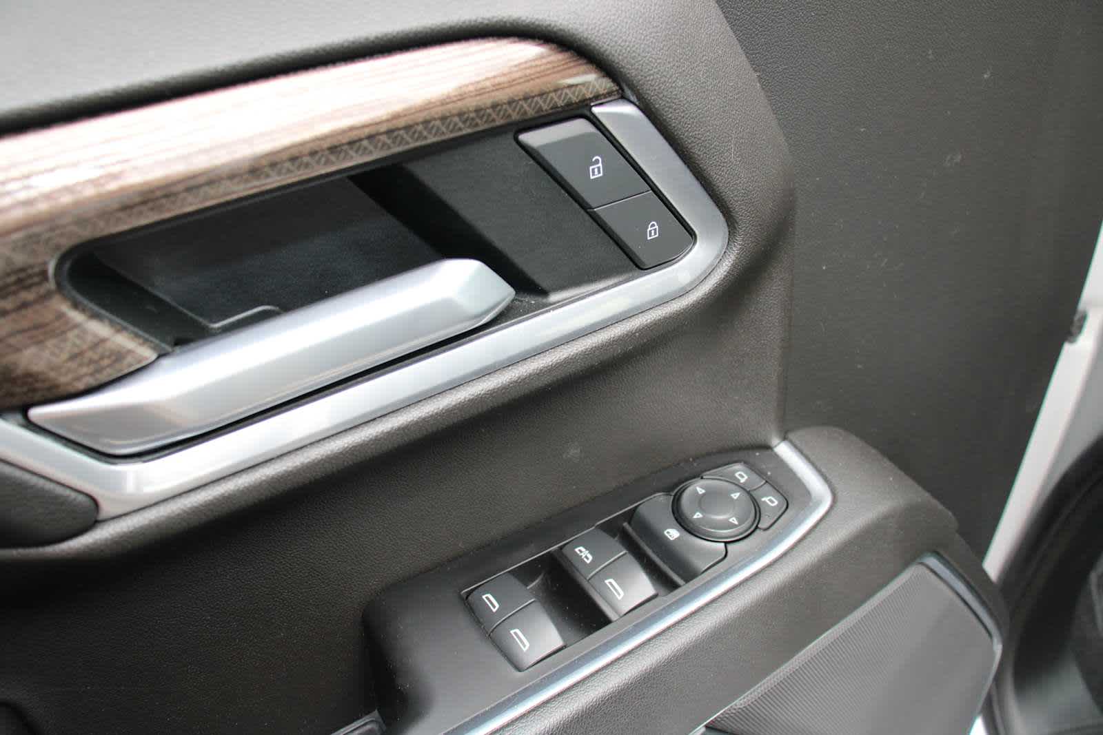 2022 Chevrolet Silverado 1500 LT photo 14