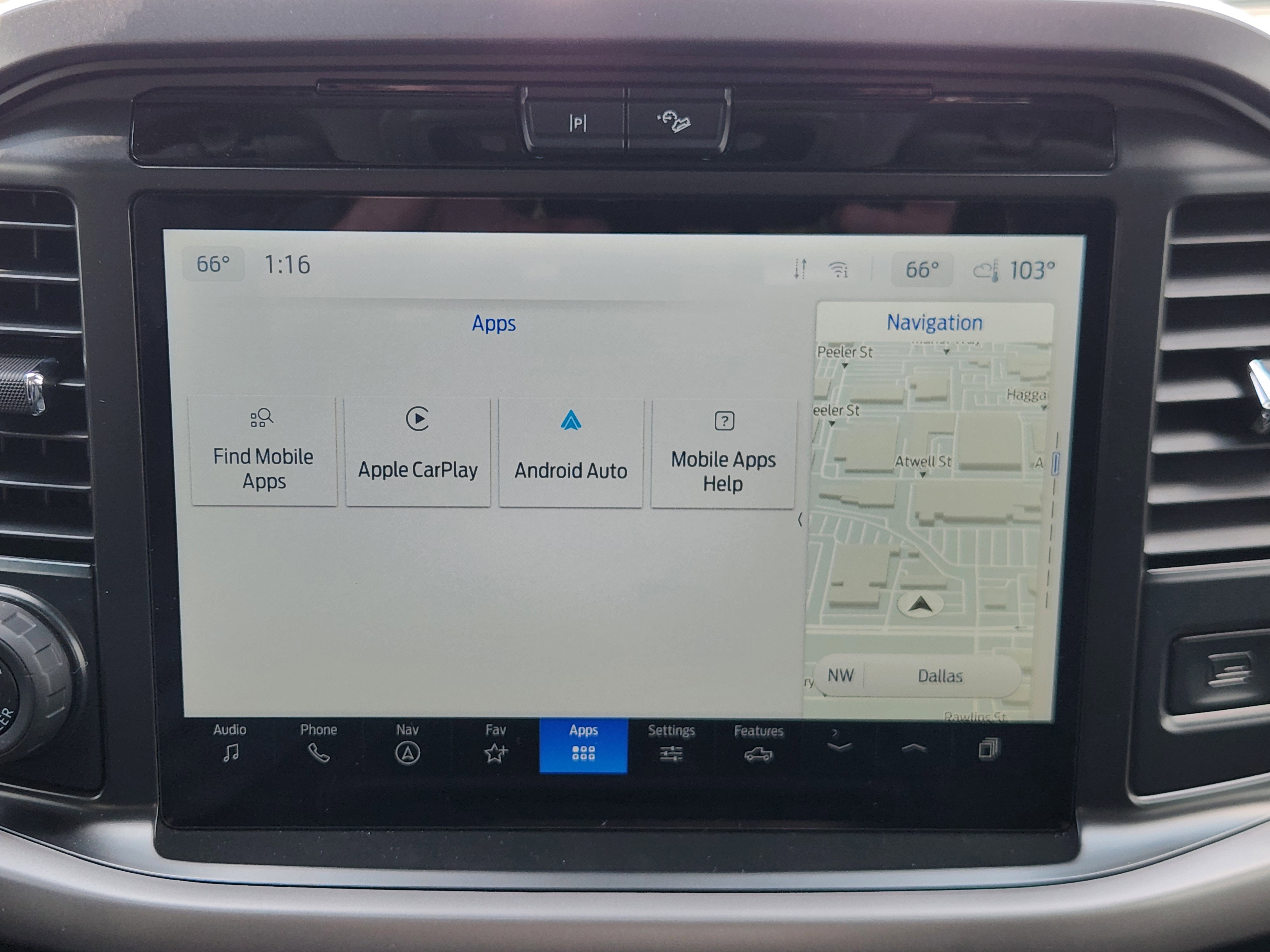 2025 Ford F-150 XLT photo 2