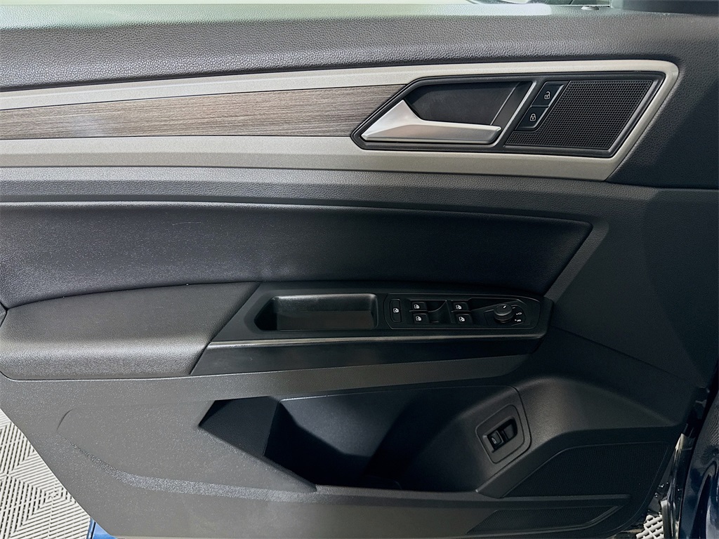 2021 Volkswagen Atlas SEL photo 28