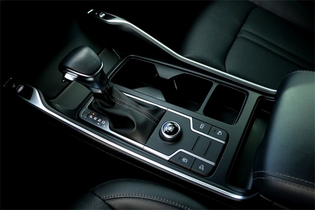 2022 Kia Sorento S photo 17