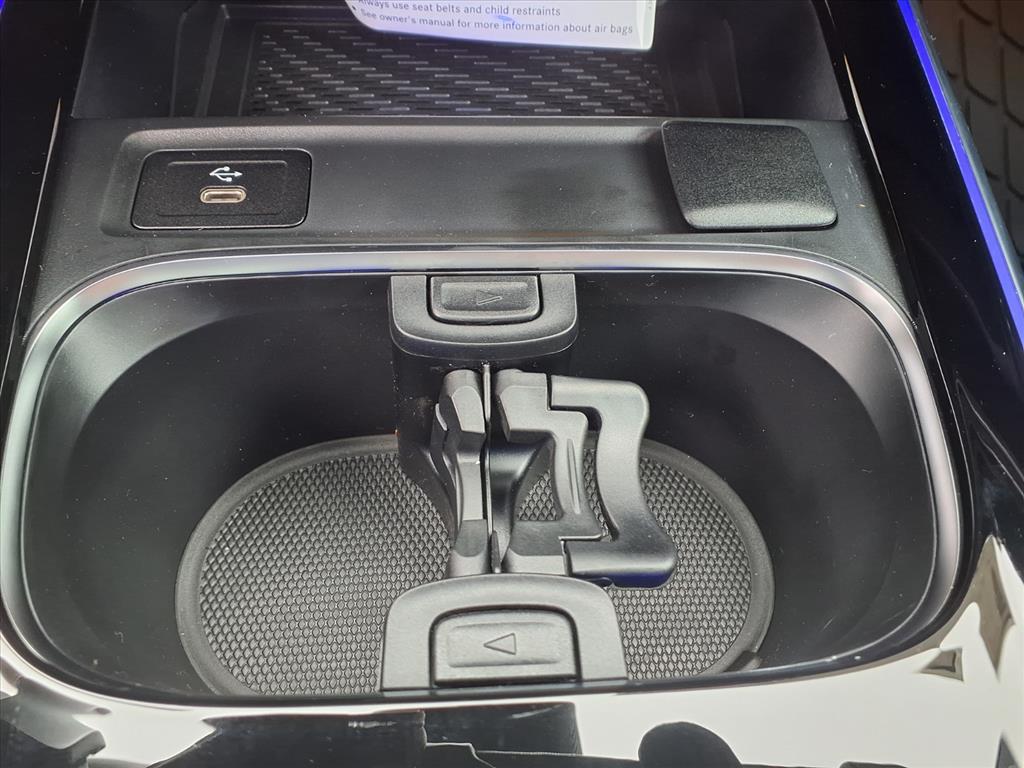 2026 Mercedes Benz GLB 250 4MATIC photo 20