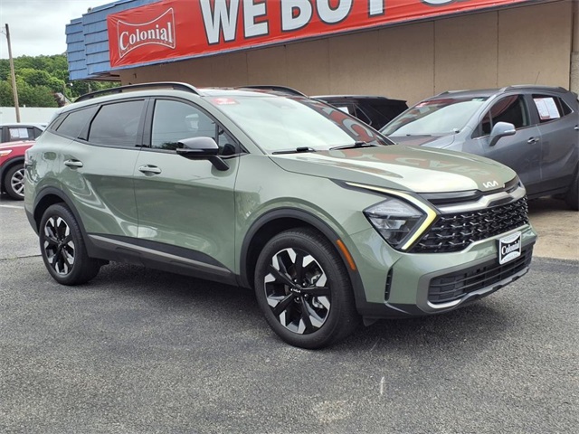 Used 2023 Green Kia X-Line image 1