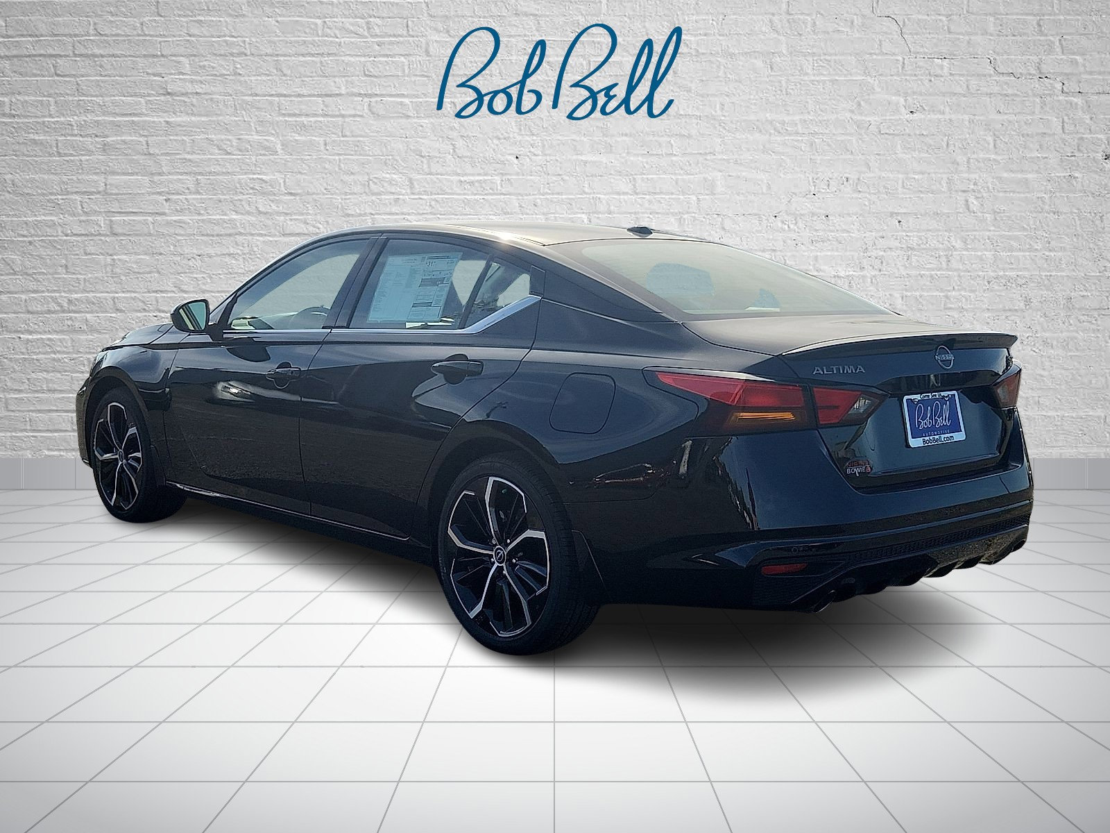 2025 Nissan Altima 2.5 SR photo 2