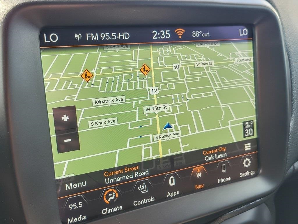 2023 Jeep Renegade Latitude Upland photo 10