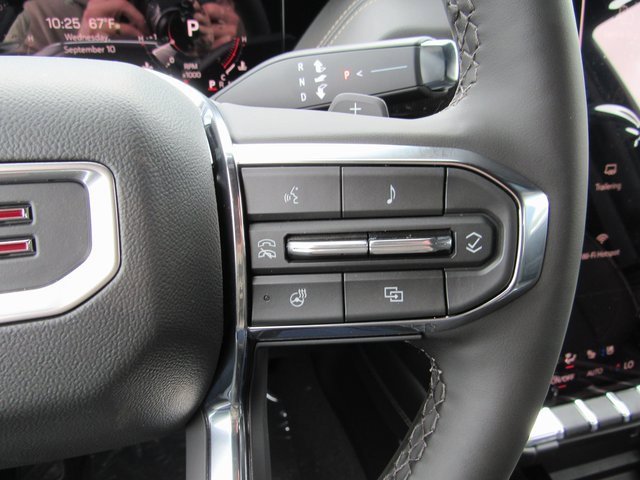 2025 Gmc Yukon photo 17