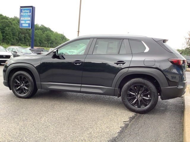 2024 Mazda CX-50 2.5 S Preferred photo 2