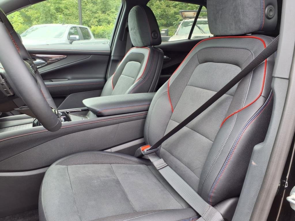2025 Chevrolet Blazer EV RS photo 13