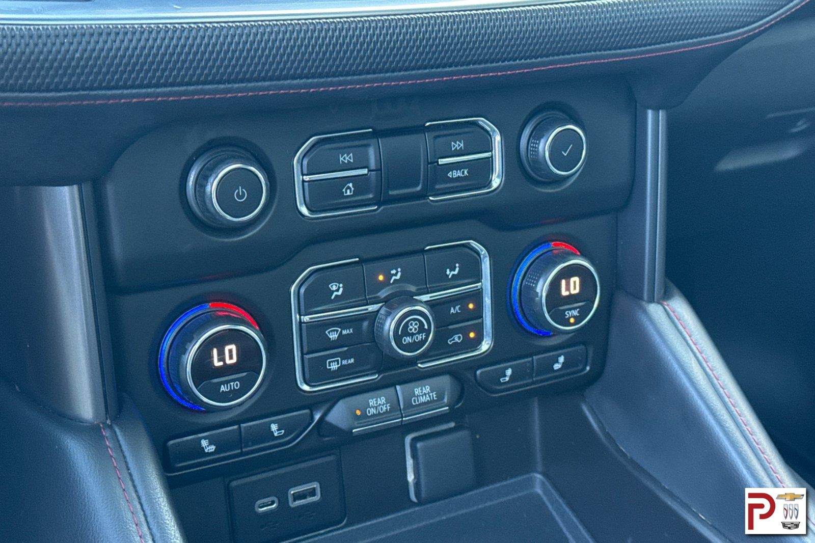 2021 Chevrolet Tahoe RST photo 25