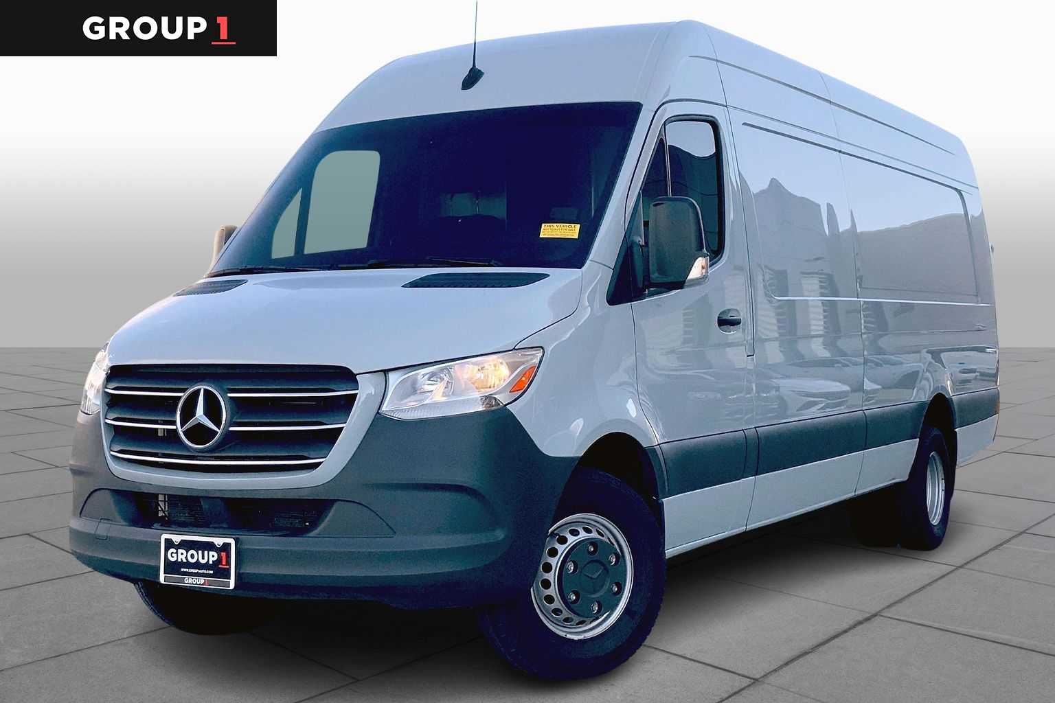 2024 Mercedes-Benz Sprinter Cargo Van Base's photo