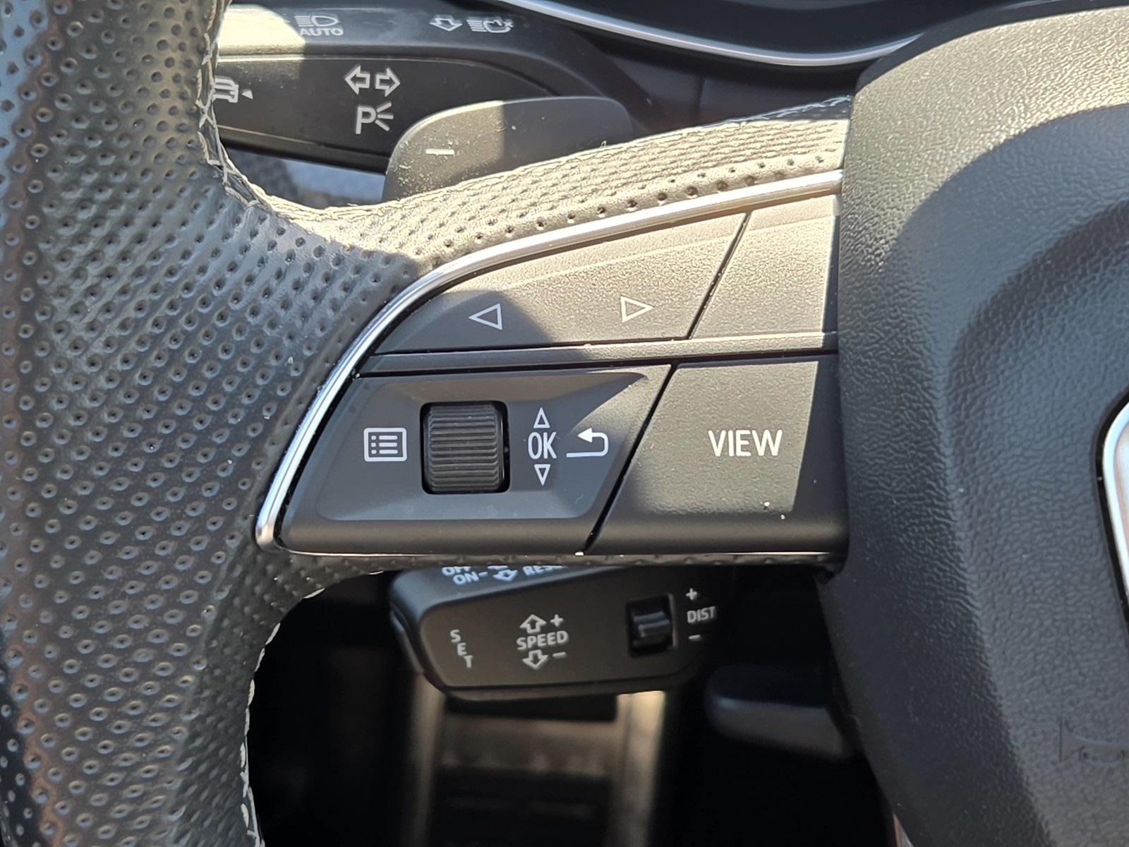 2022 Audi SQ5 Premium Plus photo 19