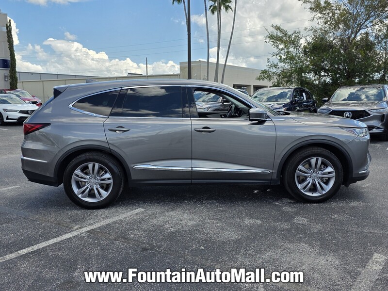 2024 Acura MDX photo 13
