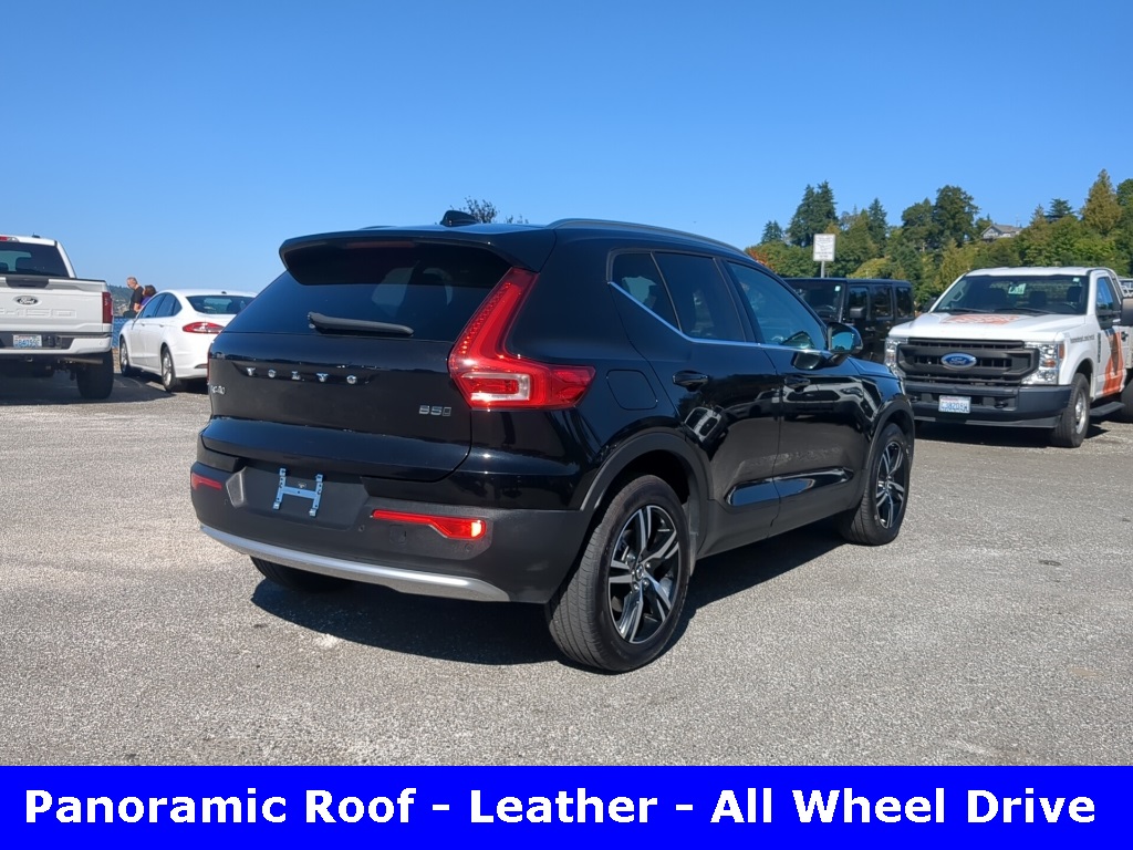 2024 Volvo XC40 Core photo 23