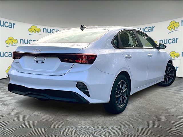 2023 Kia Forte LXS photo 13
