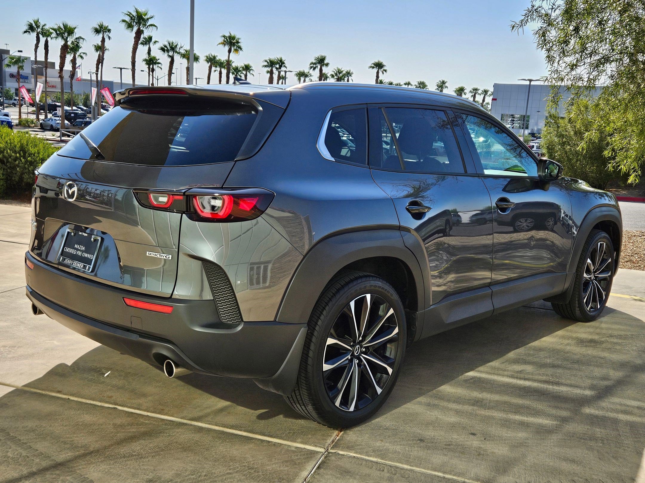 2024 Mazda CX-50 2.5 Premium Plus photo 4