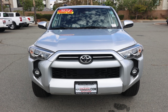 2024 Toyota 4Runner SR5 photo 8