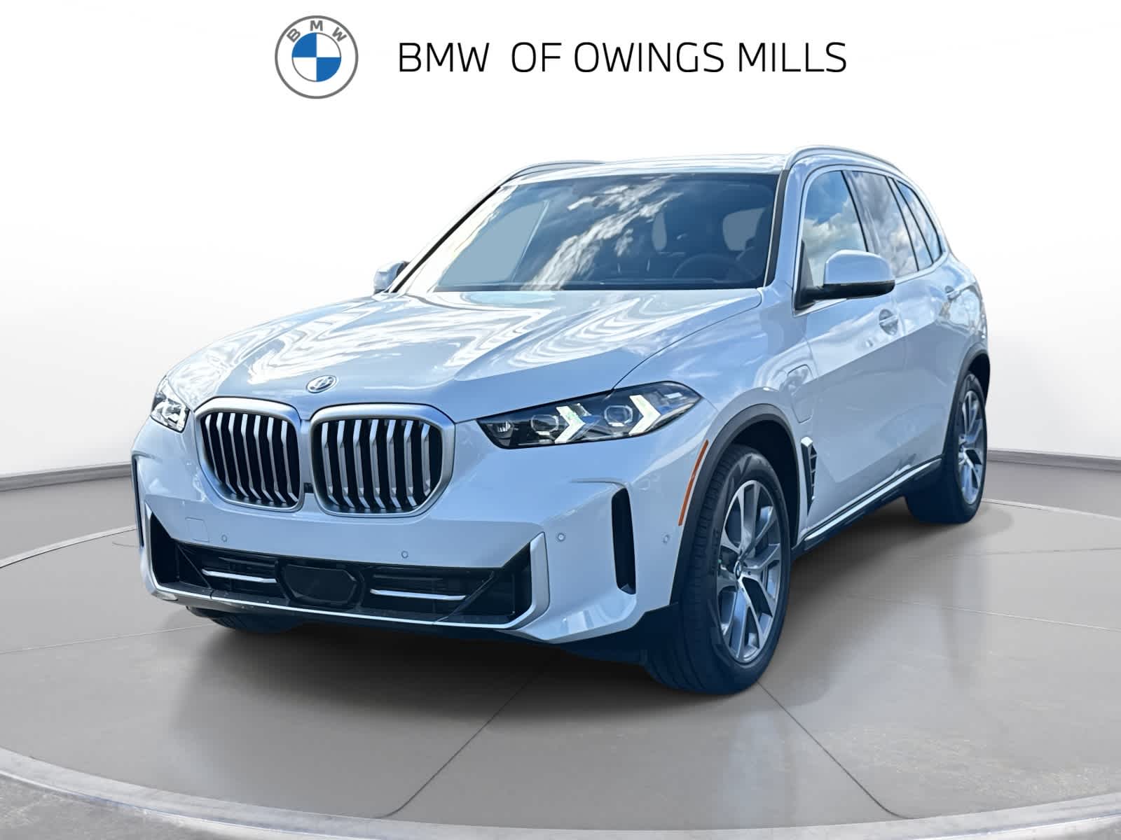 2026 BMW X5 50e's photo