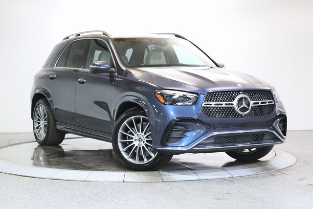 2024 Mercedes Benz GLE 4MATIC photo 2