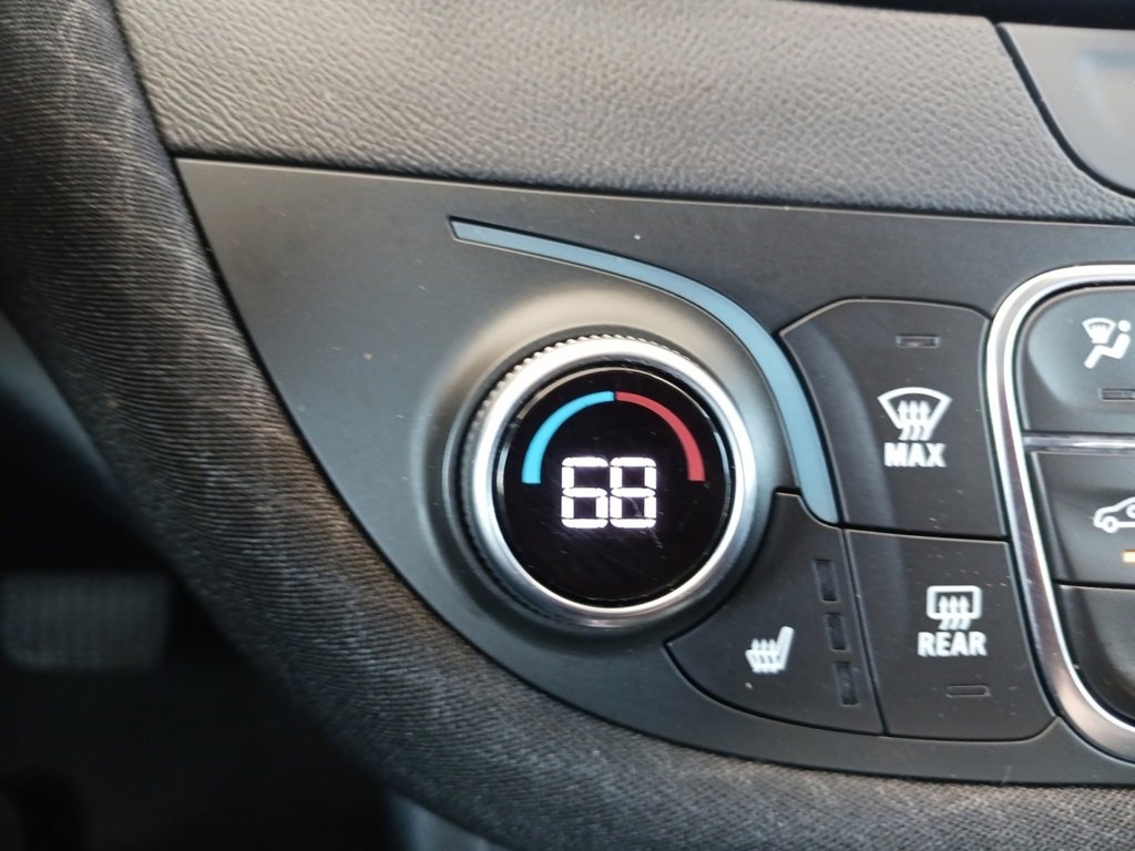 2024 Chevrolet Malibu 1LT photo 21