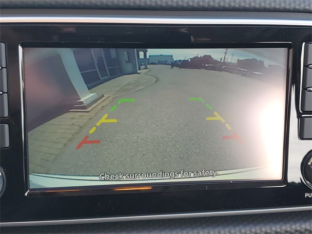 2025 Nissan Kicks Play S photo 6