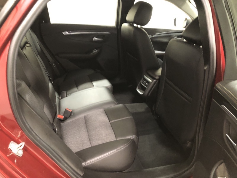 2017 Chevrolet Impala 1LT photo 10