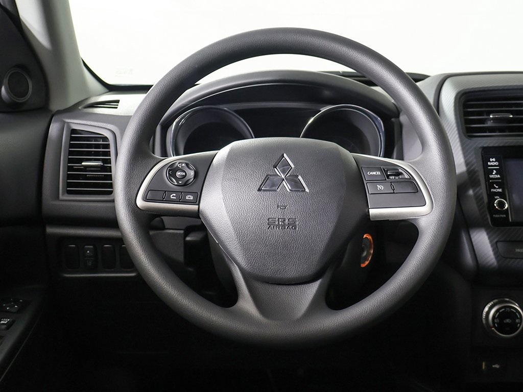 2025 Mitsubishi Outlander Sport ES SE LE photo 23