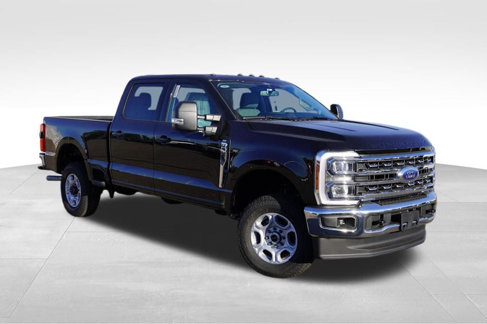2026 Ford F-350 Super Duty XLT's photo