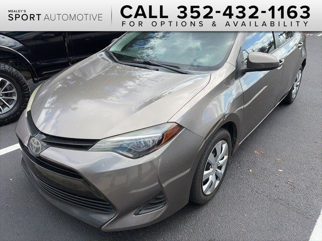 2018 Toyota Corolla LE's photo