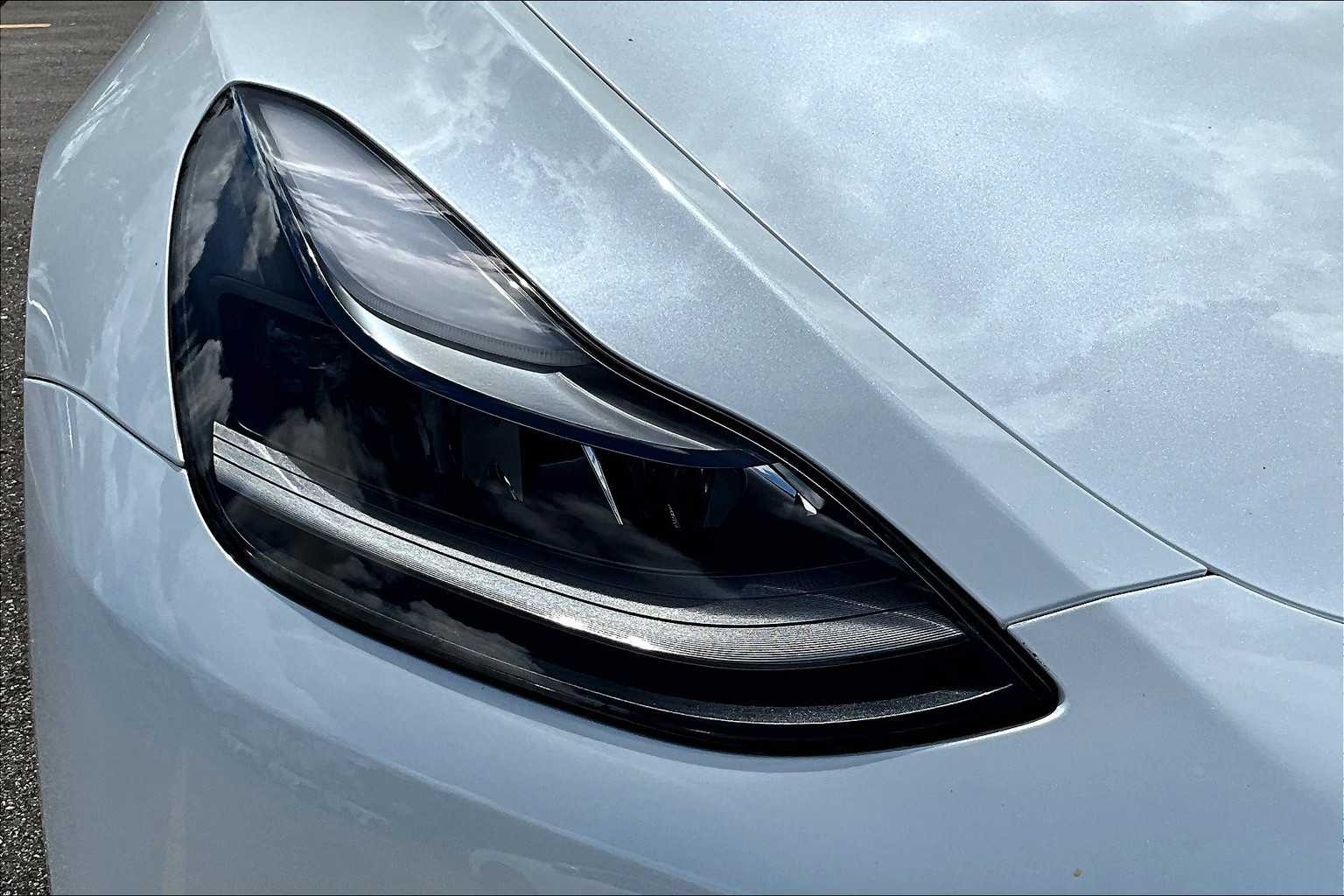 2024 Tesla Model Y Long Range photo 25